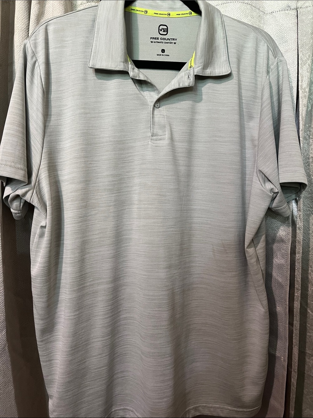 Free country size L